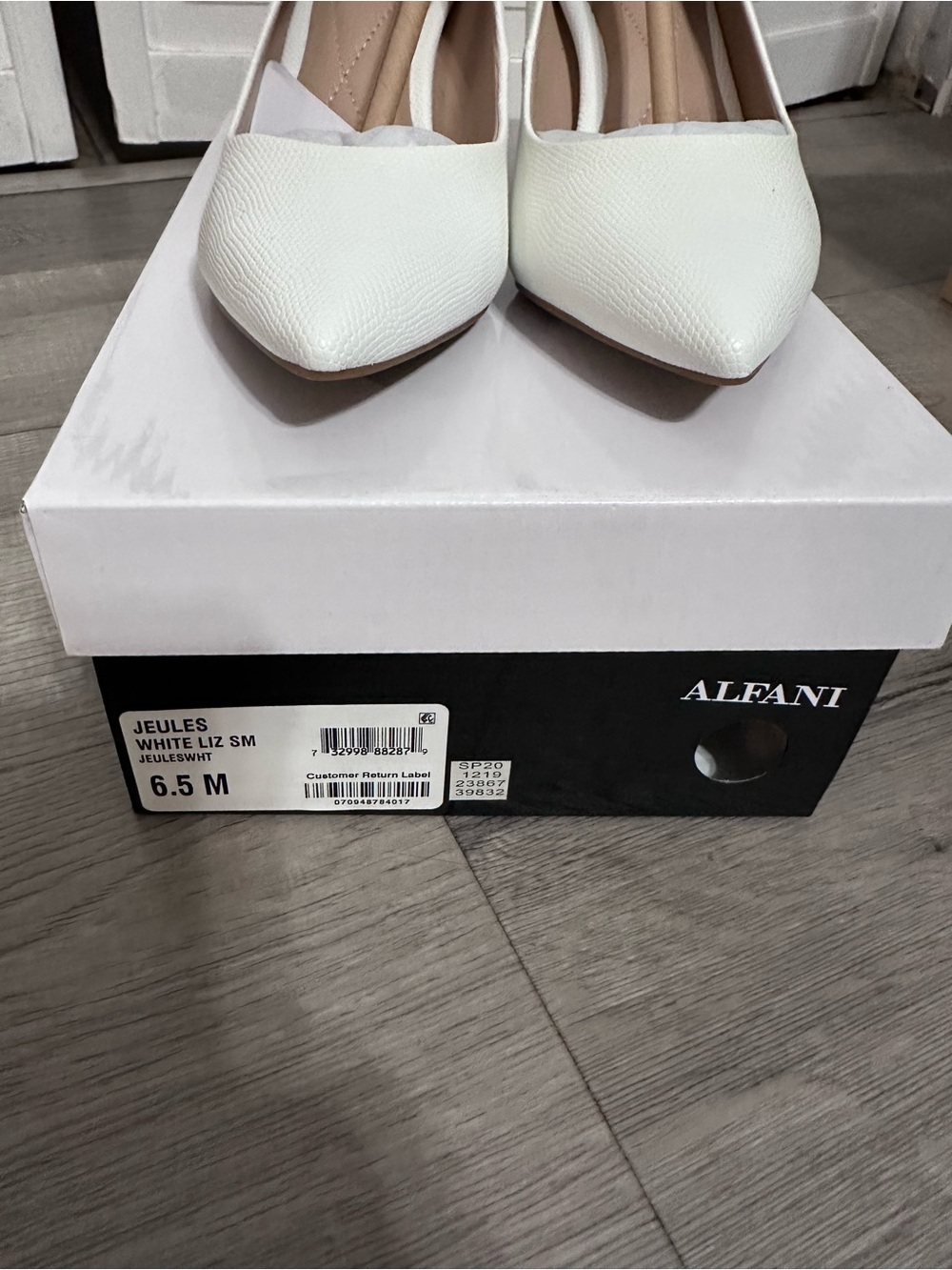 Alfani White Pointed Toe Slingback Flats